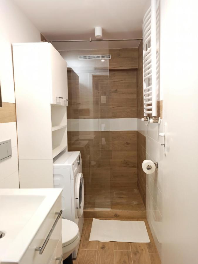 Apartamenty W Domu ビャウィストク エクステリア 写真