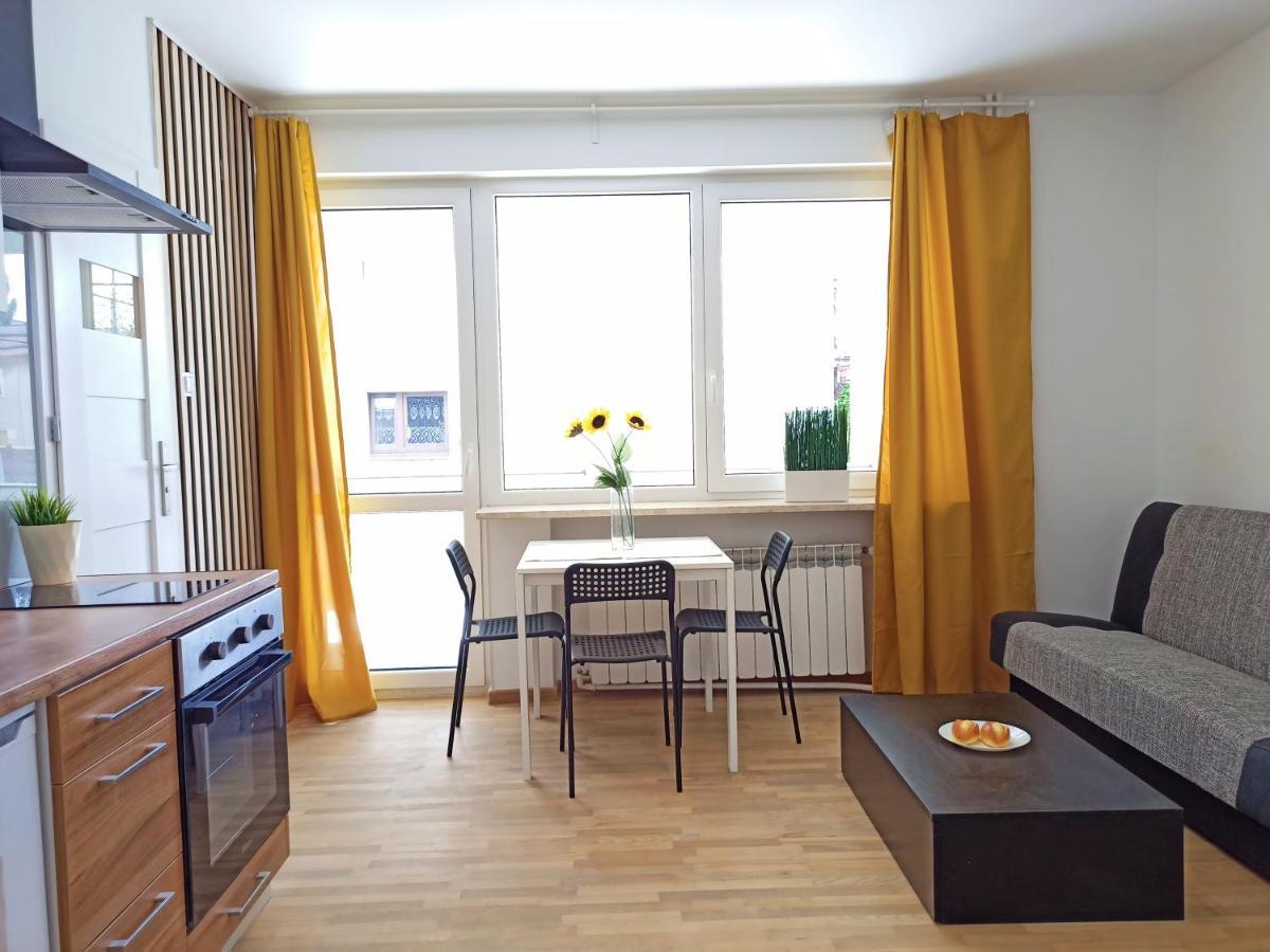 Apartamenty W Domu ビャウィストク エクステリア 写真