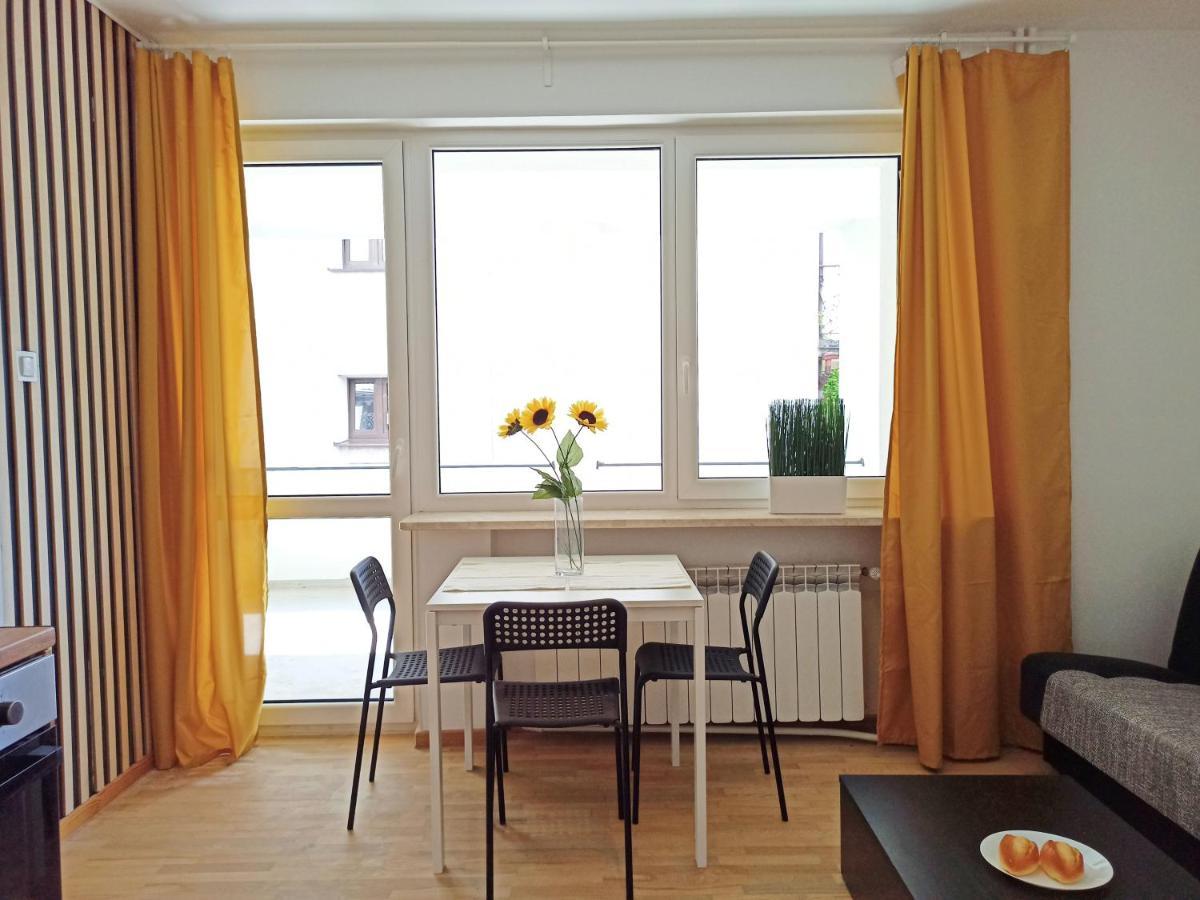 Apartamenty W Domu ビャウィストク エクステリア 写真